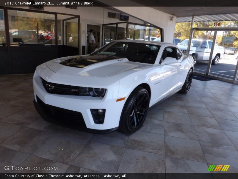 Summit White / Black 2013 Chevrolet Camaro ZL1