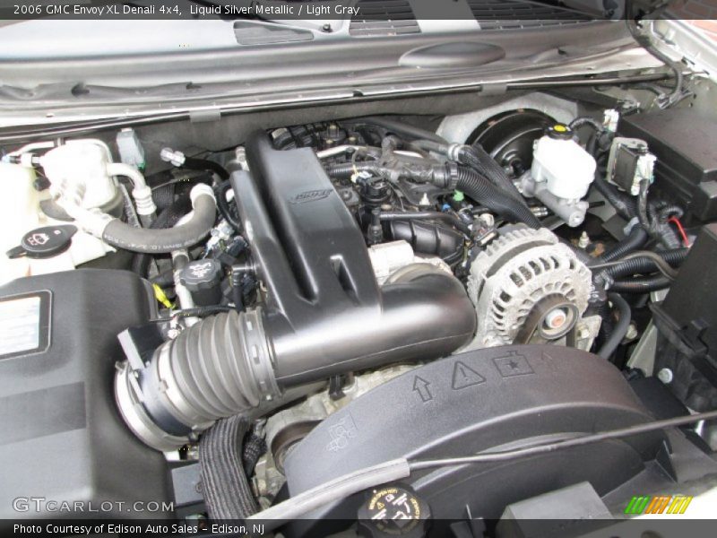 Liquid Silver Metallic / Light Gray 2006 GMC Envoy XL Denali 4x4