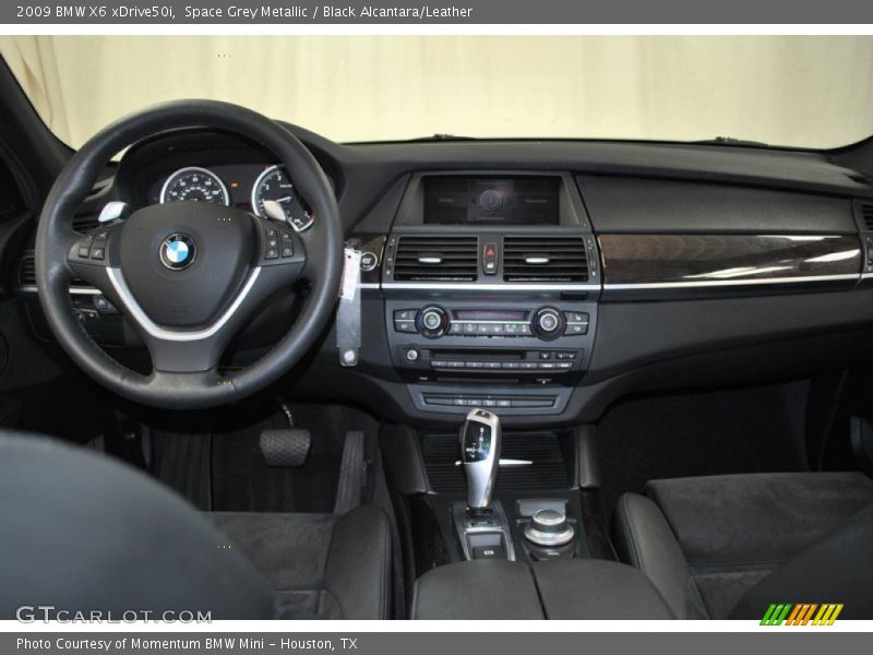 Dashboard of 2009 X6 xDrive50i