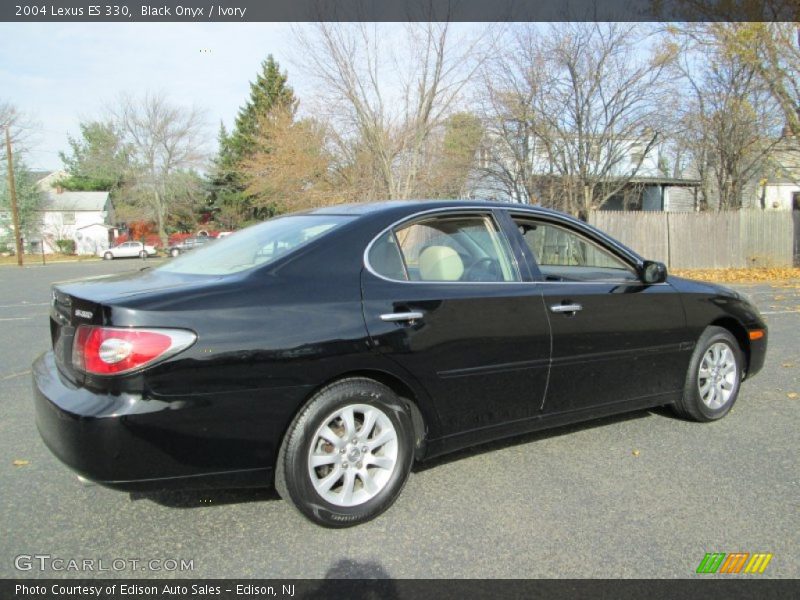 Black Onyx / Ivory 2004 Lexus ES 330