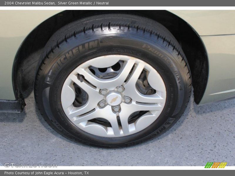 Silver Green Metallic / Neutral 2004 Chevrolet Malibu Sedan