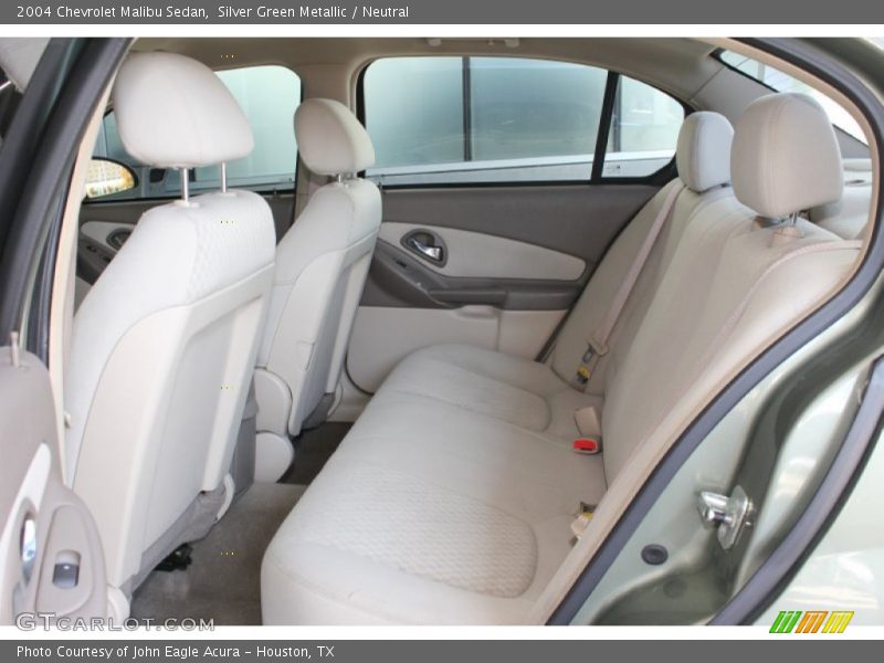 Silver Green Metallic / Neutral 2004 Chevrolet Malibu Sedan