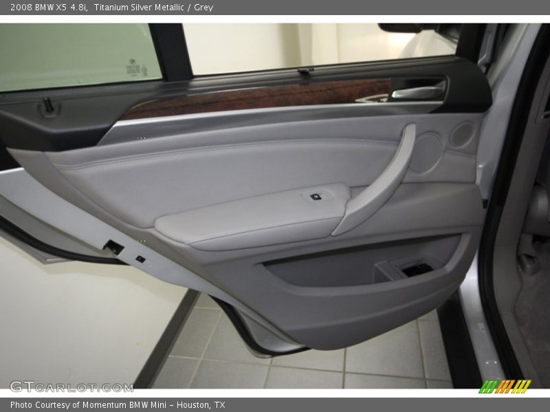 Titanium Silver Metallic / Grey 2008 BMW X5 4.8i