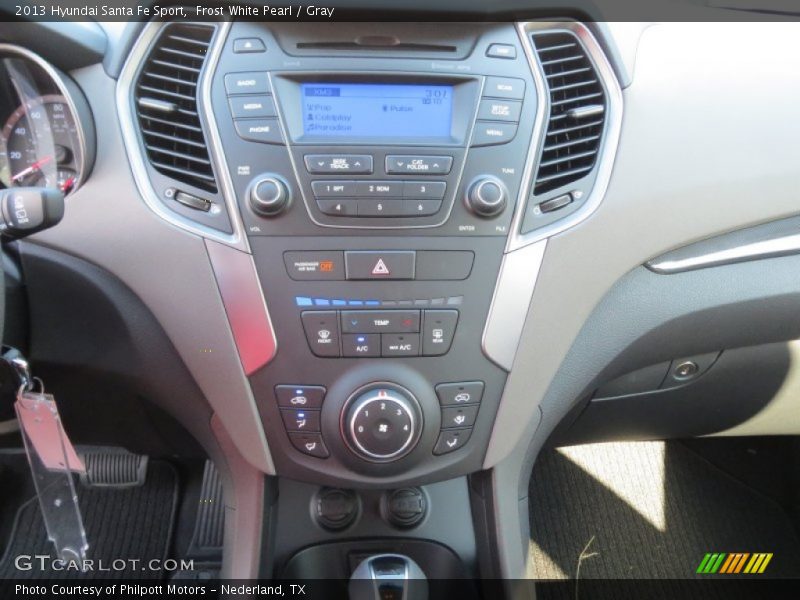 Frost White Pearl / Gray 2013 Hyundai Santa Fe Sport