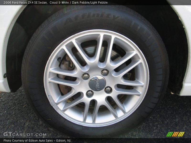  2006 Focus ZX4 SE Sedan Wheel