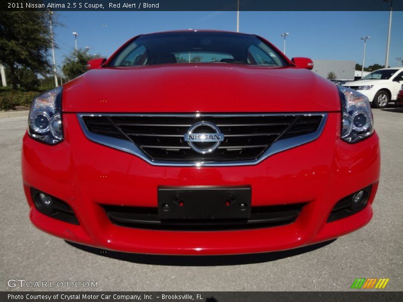 Red Alert / Blond 2011 Nissan Altima 2.5 S Coupe