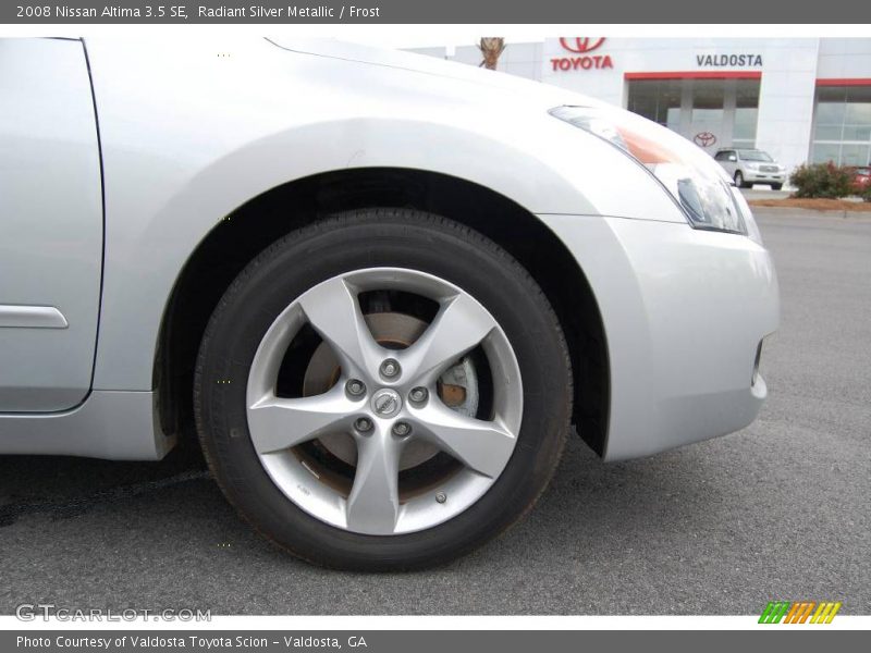Radiant Silver Metallic / Frost 2008 Nissan Altima 3.5 SE