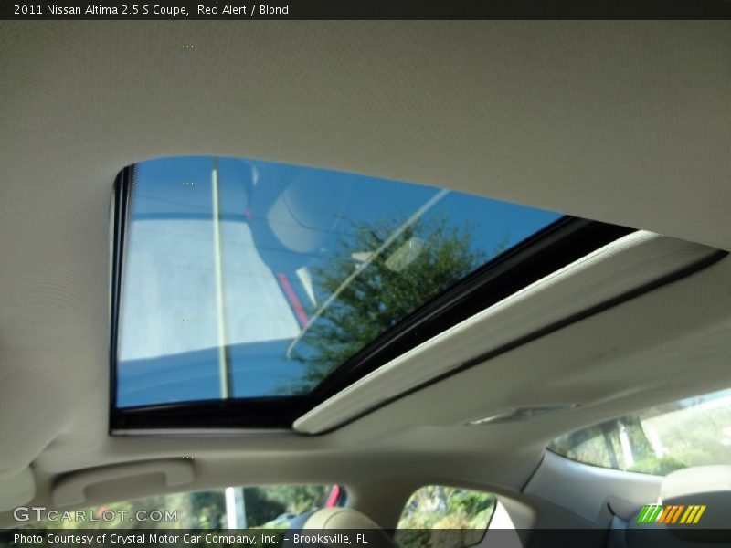 Red Alert / Blond 2011 Nissan Altima 2.5 S Coupe