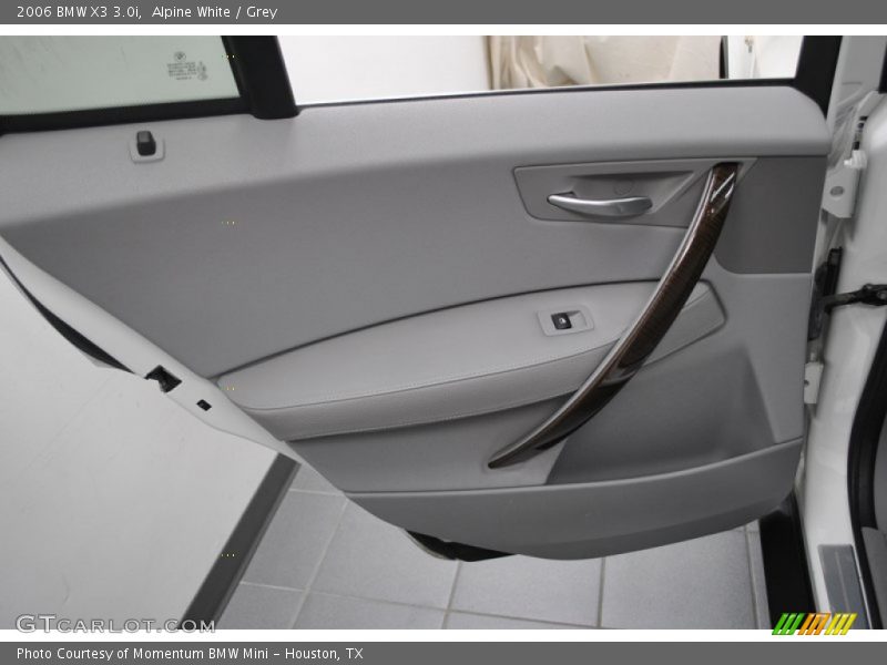 Alpine White / Grey 2006 BMW X3 3.0i