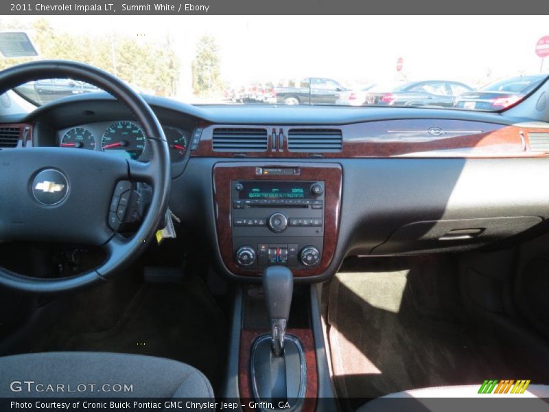 Summit White / Ebony 2011 Chevrolet Impala LT
