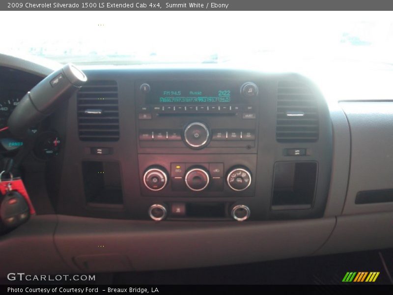 Summit White / Ebony 2009 Chevrolet Silverado 1500 LS Extended Cab 4x4