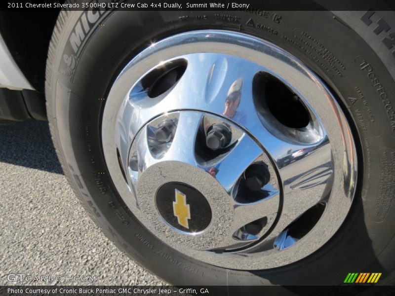 Summit White / Ebony 2011 Chevrolet Silverado 3500HD LTZ Crew Cab 4x4 Dually