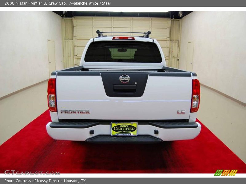 Avalanche White / Steel 2008 Nissan Frontier LE Crew Cab