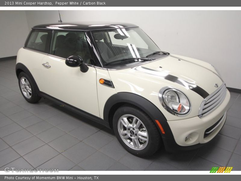 Pepper White / Carbon Black 2013 Mini Cooper Hardtop