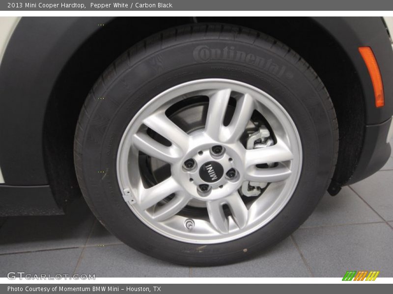 Pepper White / Carbon Black 2013 Mini Cooper Hardtop