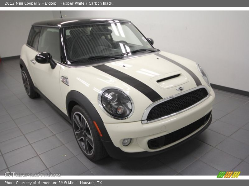 Pepper White / Carbon Black 2013 Mini Cooper S Hardtop