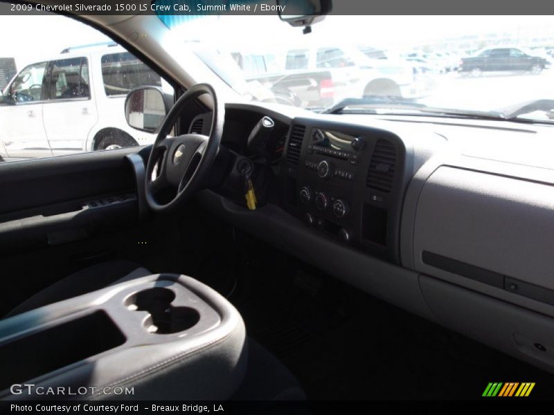 Summit White / Ebony 2009 Chevrolet Silverado 1500 LS Crew Cab