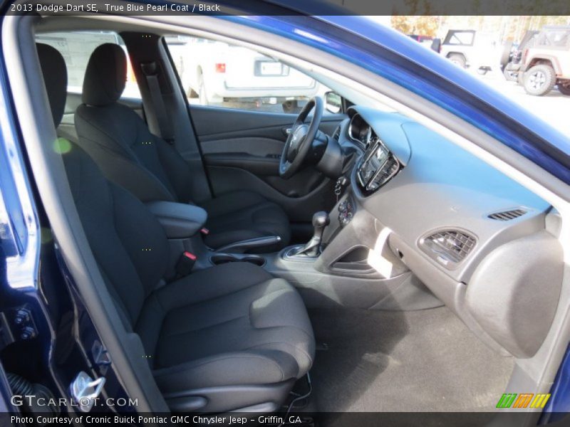 True Blue Pearl Coat / Black 2013 Dodge Dart SE