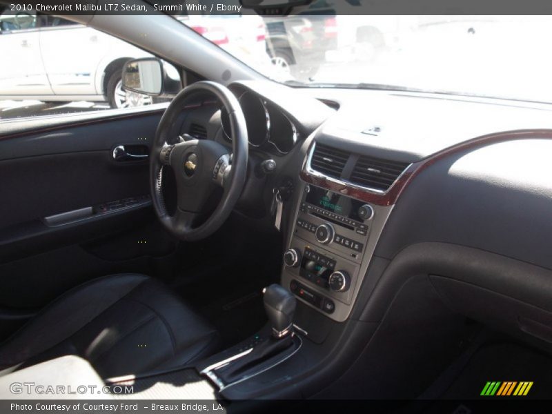 Summit White / Ebony 2010 Chevrolet Malibu LTZ Sedan
