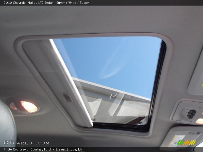 Summit White / Ebony 2010 Chevrolet Malibu LTZ Sedan