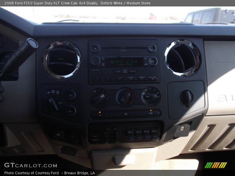 Oxford White / Medium Stone 2008 Ford F350 Super Duty XLT Crew Cab 4x4 Dually