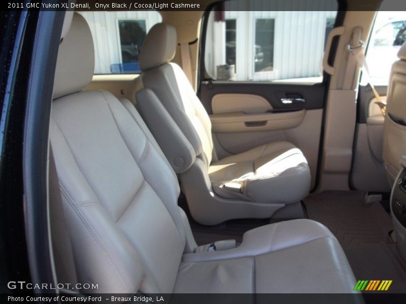 Onyx Black / Cocoa/Light Cashmere 2011 GMC Yukon XL Denali