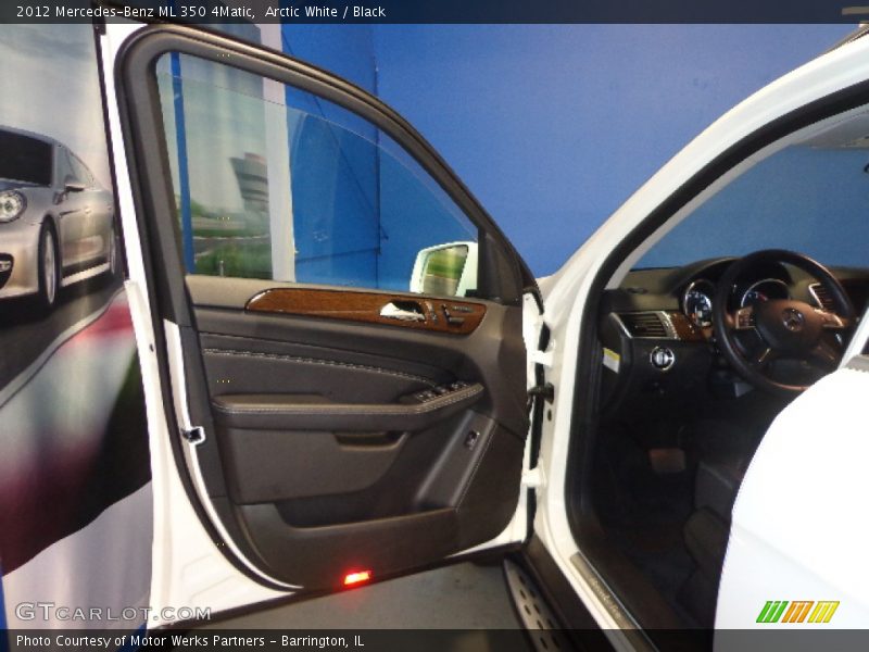 Arctic White / Black 2012 Mercedes-Benz ML 350 4Matic