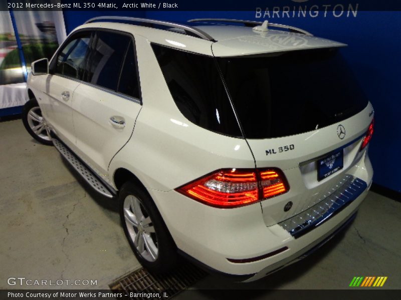 Arctic White / Black 2012 Mercedes-Benz ML 350 4Matic