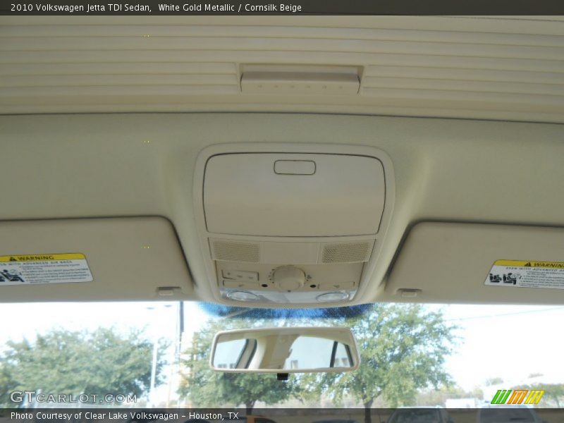 White Gold Metallic / Cornsilk Beige 2010 Volkswagen Jetta TDI Sedan