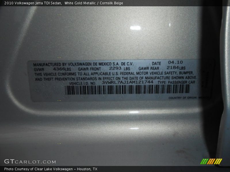 White Gold Metallic / Cornsilk Beige 2010 Volkswagen Jetta TDI Sedan