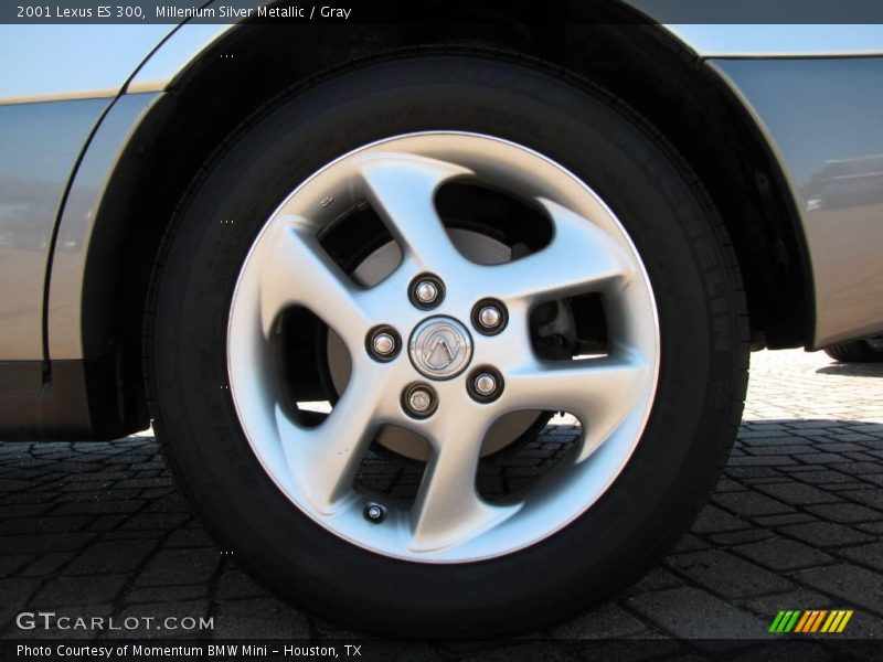 Millenium Silver Metallic / Gray 2001 Lexus ES 300