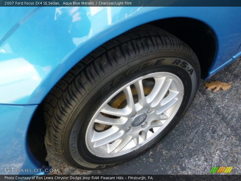 Aqua Blue Metallic / Charcoal/Light Flint 2007 Ford Focus ZX4 SE Sedan