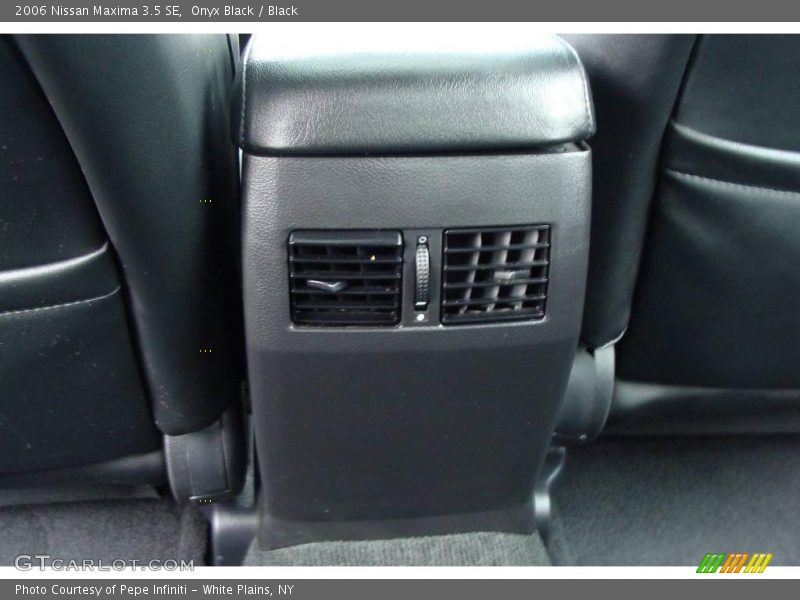Onyx Black / Black 2006 Nissan Maxima 3.5 SE