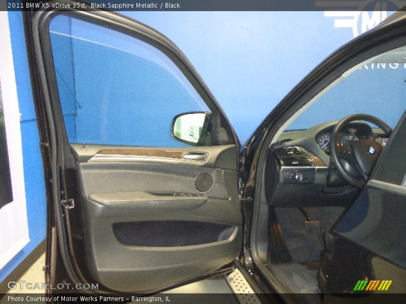 Black Sapphire Metallic / Black 2011 BMW X5 xDrive 35d