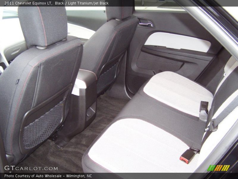 Black / Light Titanium/Jet Black 2011 Chevrolet Equinox LT