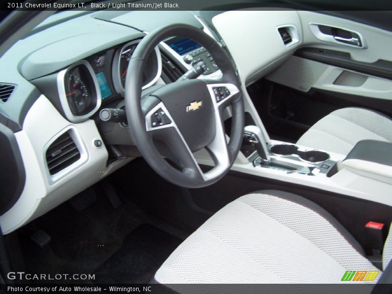 Black / Light Titanium/Jet Black 2011 Chevrolet Equinox LT