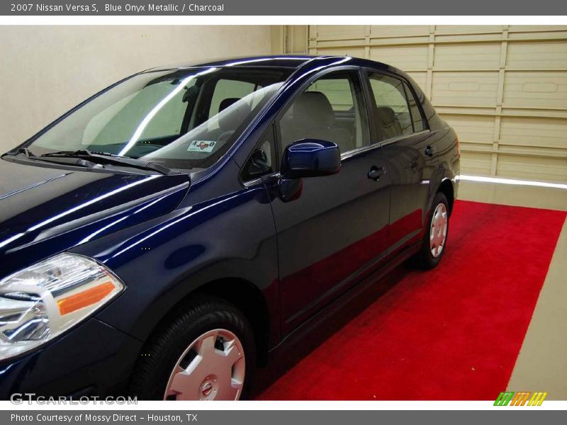 Blue Onyx Metallic / Charcoal 2007 Nissan Versa S