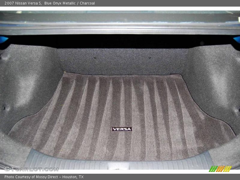 Blue Onyx Metallic / Charcoal 2007 Nissan Versa S