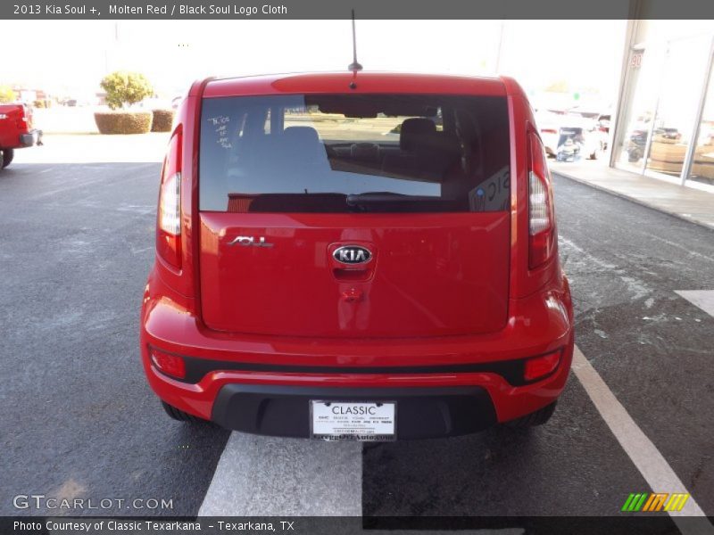 Molten Red / Black Soul Logo Cloth 2013 Kia Soul +