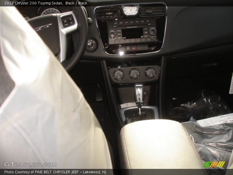 Black / Black 2013 Chrysler 200 Touring Sedan