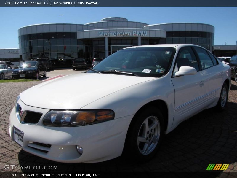 Ivory White / Dark Pewter 2003 Pontiac Bonneville SE