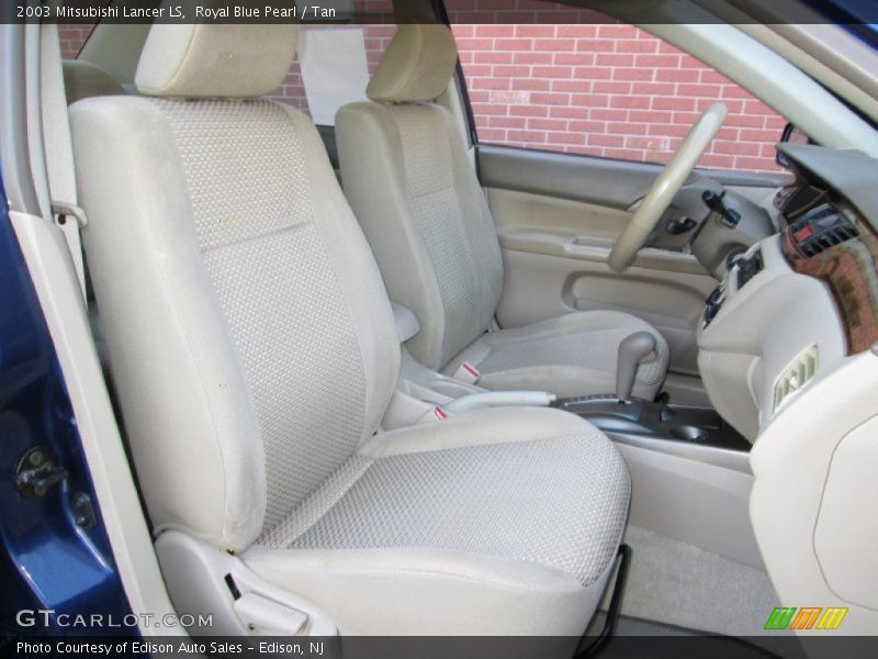 Front Seat of 2003 Lancer LS