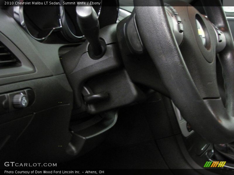 Summit White / Ebony 2010 Chevrolet Malibu LT Sedan