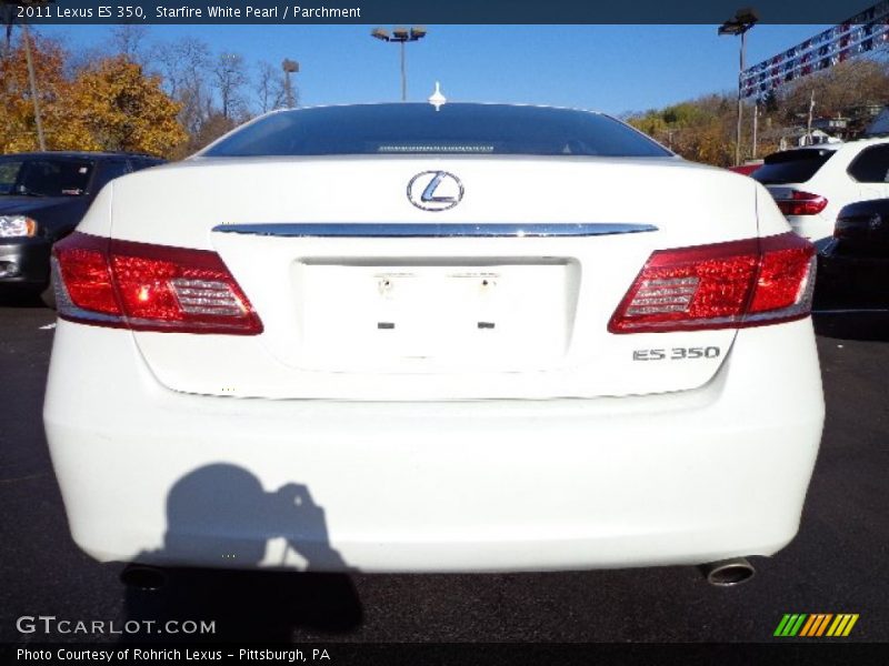 Starfire White Pearl / Parchment 2011 Lexus ES 350