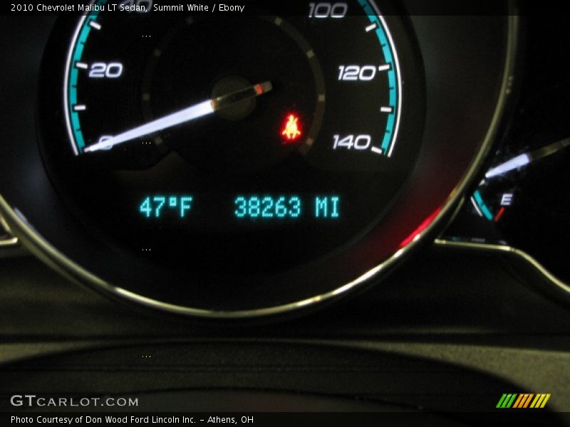 Summit White / Ebony 2010 Chevrolet Malibu LT Sedan