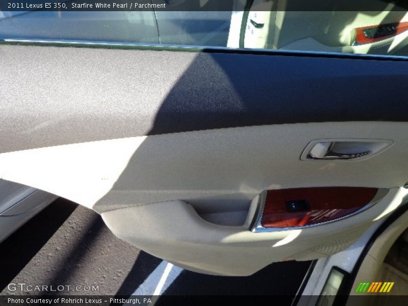 Starfire White Pearl / Parchment 2011 Lexus ES 350
