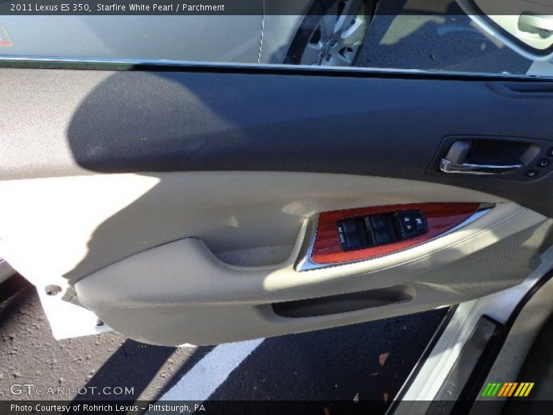 Starfire White Pearl / Parchment 2011 Lexus ES 350