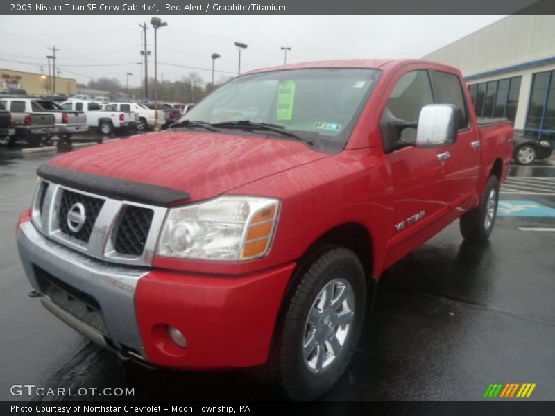 Red Alert / Graphite/Titanium 2005 Nissan Titan SE Crew Cab 4x4