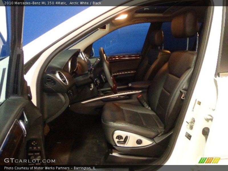 Arctic White / Black 2010 Mercedes-Benz ML 350 4Matic