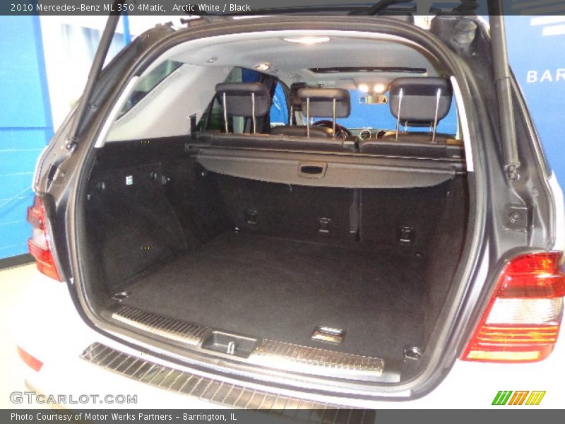 Arctic White / Black 2010 Mercedes-Benz ML 350 4Matic